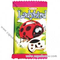 Tayas Ladybird sušenkoa plněná mléčným krémem v hořko-bílé polevě 25g